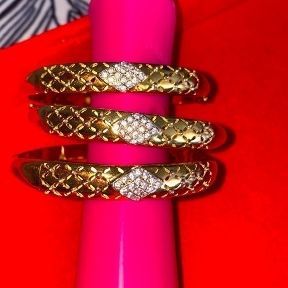 Gold bangle Bracelets gorgeous detailed work solid yellow gold with zirconium - Picture 2 of 14